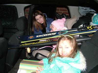 Deb Emily Aislinn skis