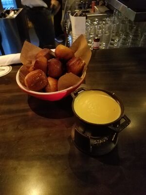 20181205_192308.jpg